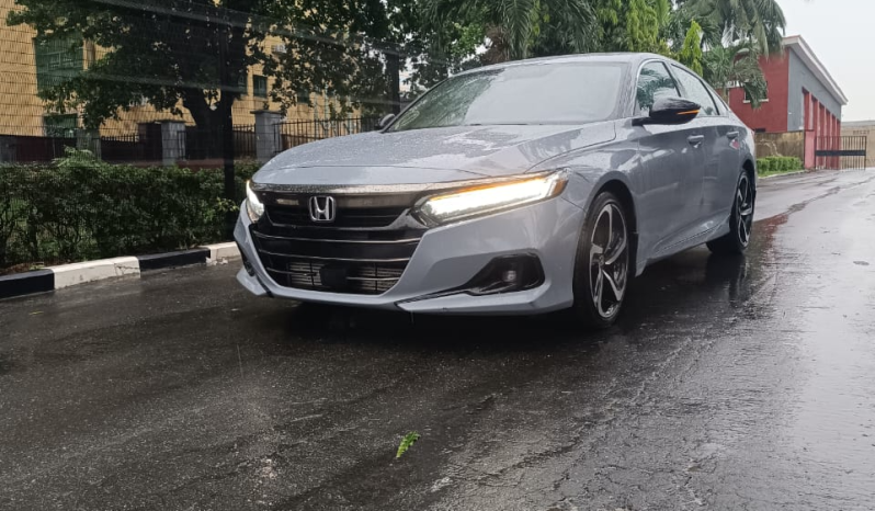 
								HONDA ACCORD XLE full									