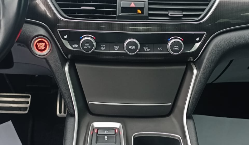 
								HONDA ACCORD XLE full									