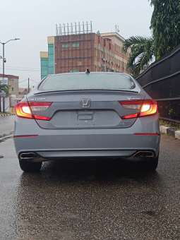 
										HONDA ACCORD XLE full									