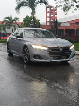 
										HONDA ACCORD XLE full									