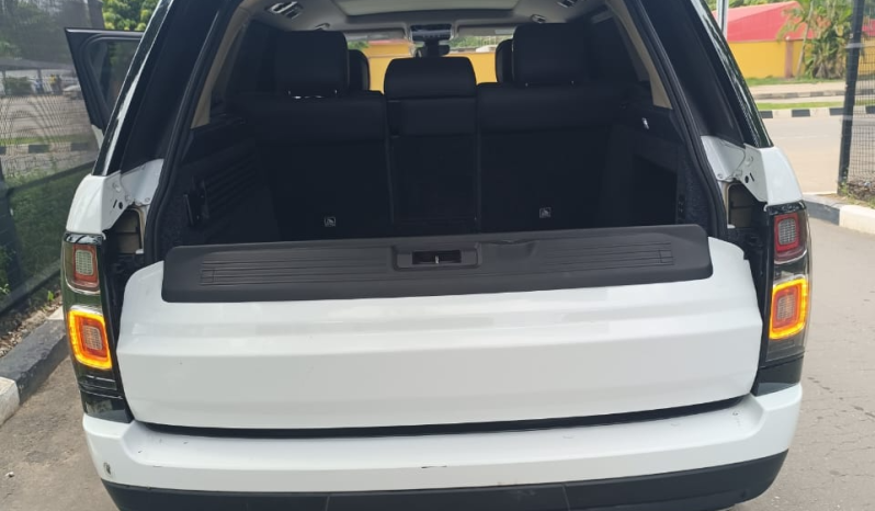 
								LAND ROVER RANGE ROVER full									