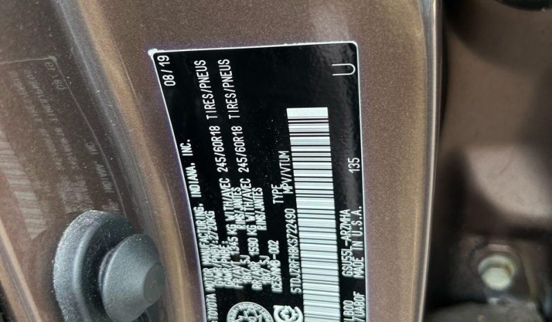 
								Toyota Highlander full									